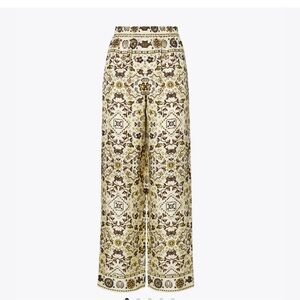 TORY BURCH *BRAND NEW W/TAGS* 
Floral Print Wide-Leg Silk Pants